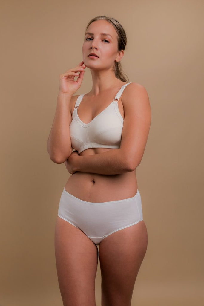Women's Slimfit Pullover Bra - Size 4 (32A,B), Size 5 (34A/B), Size 6